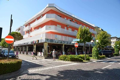 Ferienwohnung mit Klimaanlage und Balkon