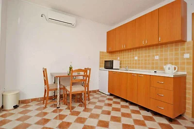 Ferienwohnung mit Klimaanlage und Terrasse in