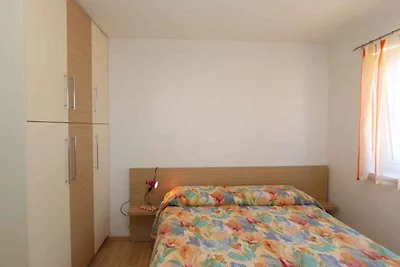 Ferienwohnung mit Terrasse und Klimaanlage