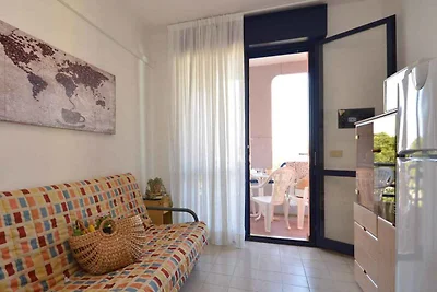 Ferienwohnung mit Klimaanlage und Balkon