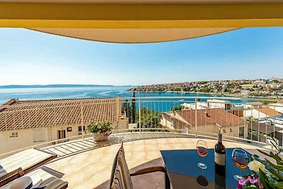 Appartamento Vacanza con famiglia Okrug Gornji
