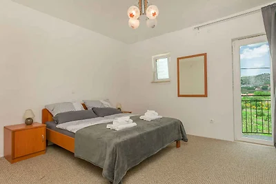 Ferienhaus mit Terrasse und Klimaanlage