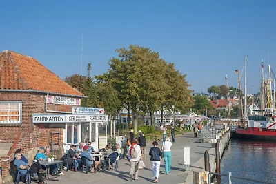Ferienwohnung mit Balkon nur 200 m zum