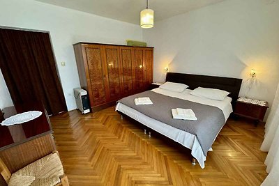 Ferienwohnung klimatisiert mit Balkon