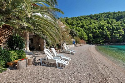 Ferienwohnung mit Terrasse und Grill