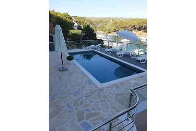 Ferienwohnung mit Terrasse 200 m vom Strand