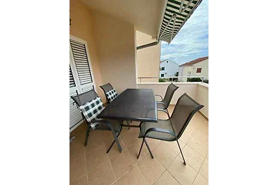 Ferienwohnung Zoran O. app 3 (2+2)