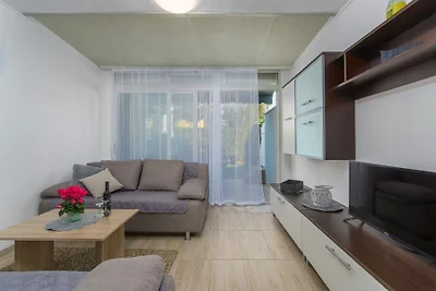 Ferienwohnung Lovely Apartment with Terrace