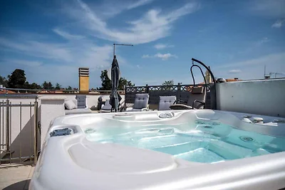 Ferienwohnung mit Dachterrasse und Whirlpool