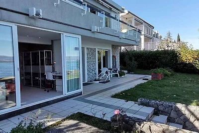 Ferienhaus direktno na moru