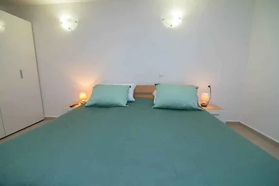 Ferienwohnung mit Terrasse und Klimaanlage