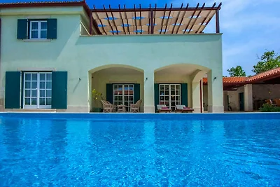 Villa Luxuriöse Villa ALMA