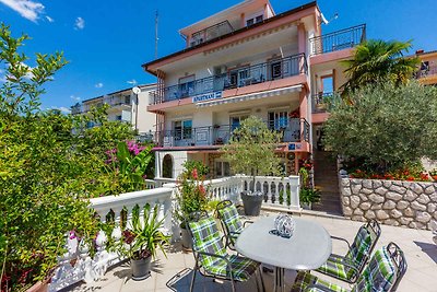 Ferienwohnung mit Balkon und Meerblick