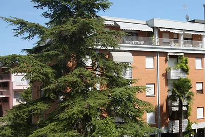 Ferienwohnung mit Klimaanlage und Balkon