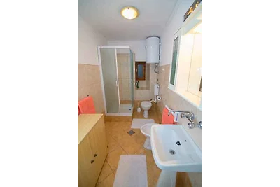 Ferienwohnung mit Terrasse und Klimaanlage