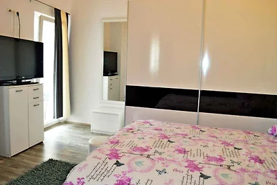 Einfache Apartment für vier Gäste, in der Näh