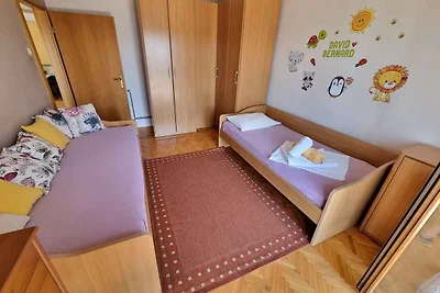 Ferienwohnung mit Balkon und Meerblick