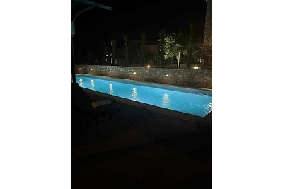 Villa mit Klimaanlage und Pool