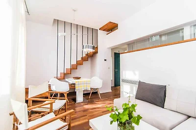 Schöne Apartment in einer alten Villa in Opat