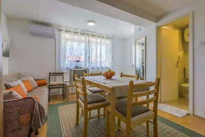 Studio mit eigener Terrasse und Klimaanlage