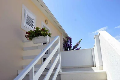Ferienwohnung mit Balkon und Grill