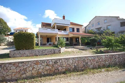 Appartamento Vacanza con famiglia Njivice