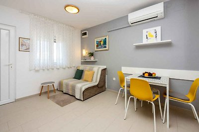 Ferienwohnung mit Terrasse und Klimaanlage