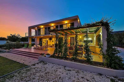 Luxuriöse Villa Marija mit Meerblick und gros