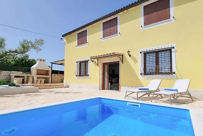 Villa Ginevra mit Pool