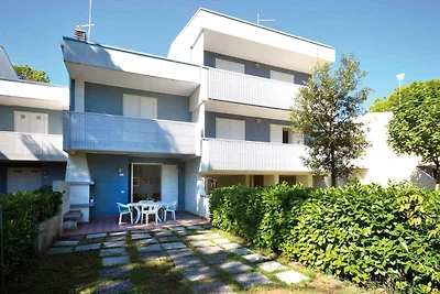 Ferienwohnung mit Balkon und Klimaanlage