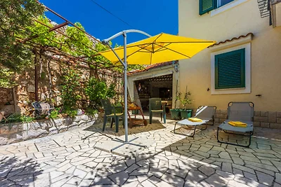 Ferienhaus mit grosser Terrasse