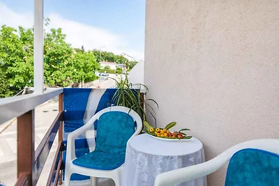 Studio mit Balkon und Klimaanlage