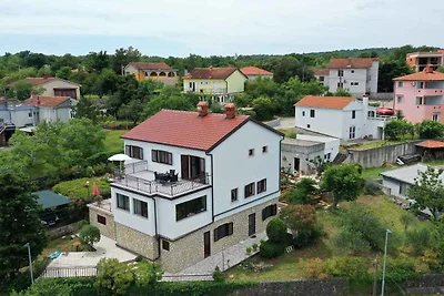 Ferienwohnung mit Balkon und Klimaanlage