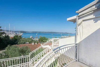 Ferienwohnung mit Klimaanlage und Meerblick