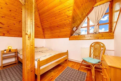Ferienhaus mit Aussenpool und Klimaanlage