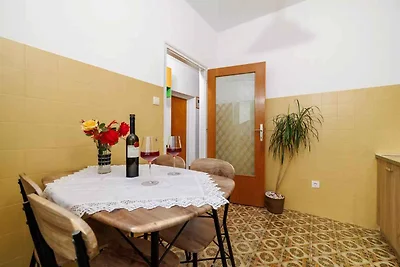 Ferienwohnung mit Internet, Klimaanlage und B