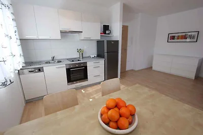 Ferienwohnung mit Balkon und Klimaanlage