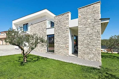 Villa mit Pool