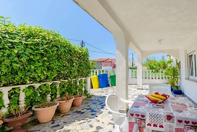 Ferienwohnung Unterkunft 350m vom Meer