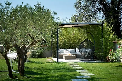 Villa mit Pool, Sauna, privatem Tennis- und