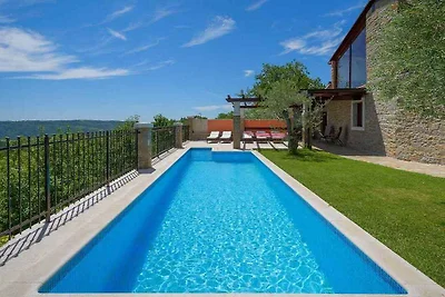 Villa mit Pool