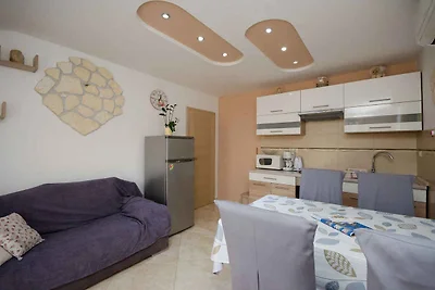 Ferienwohnung mit Balkon und Grill