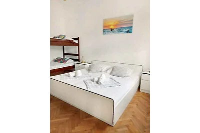 Ferienwohnung mit grosser Terrasse in