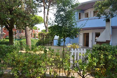 Ferienwohnung mit Garten und Klimaanlage