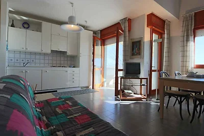 Ferienwohnung mit Klimaanlage und Balkon mit