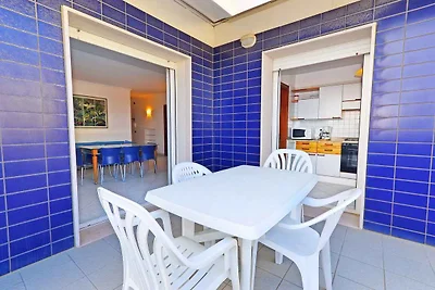 Ferienwohnung mit Balkon, Klimaanlage und