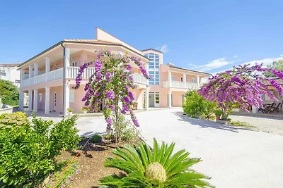 Appartamento Vacanza con famiglia Lokva Rogoznica