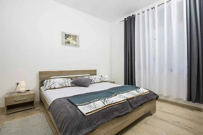 Apartment für vier Personen, nur 200 Meter vo