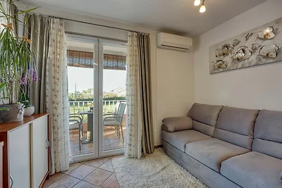 Komfortabel eingerichtete Wohnung mit 1 Schla