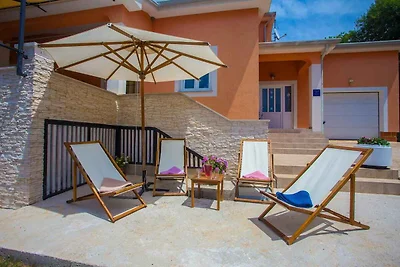 Ferienhaus mit Privatpool